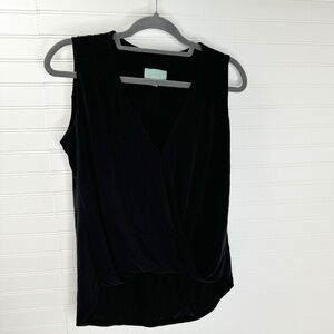 NWT Veronica M Black Twist Top Small Daily Look